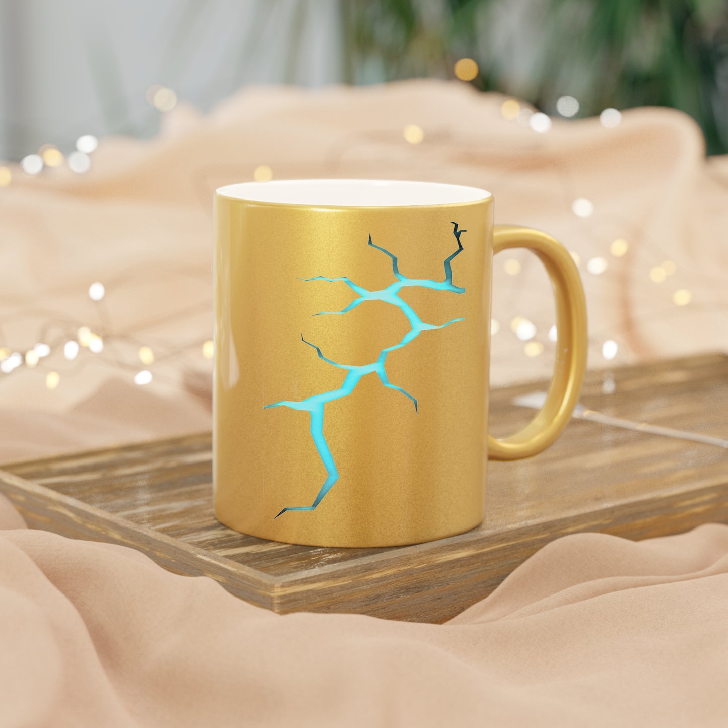 Lightning Strikes Metallic Mug - Stylish Gold/Blue Design for Coffee Lovers